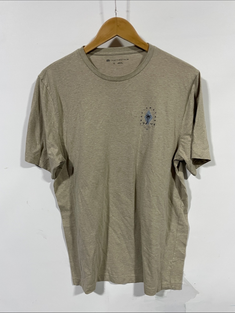 Travis Mathew Men's Short Sleeve Tee in Olive